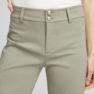 Trapunto Straight Leg Cropped Pants